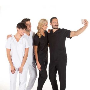 Casaca Microfibra Elástica Antidecoloración Repele Pelos y Líquidos Hombre y Mujer